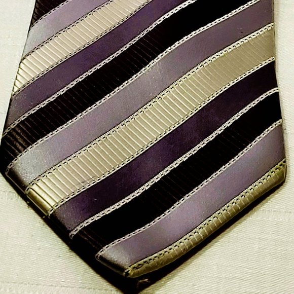 Carlo Monza, Italie,  All silk necktie,  made in china, stripped silver pattern - Picture 16 of 16